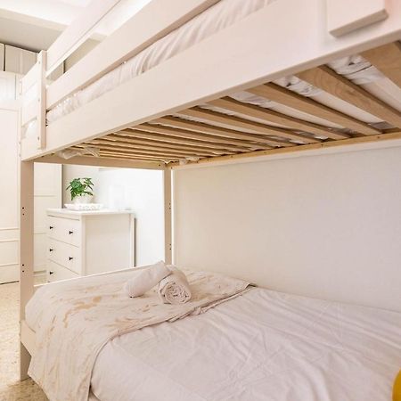 Canarios Sweet Home Siviglia Esterno foto
